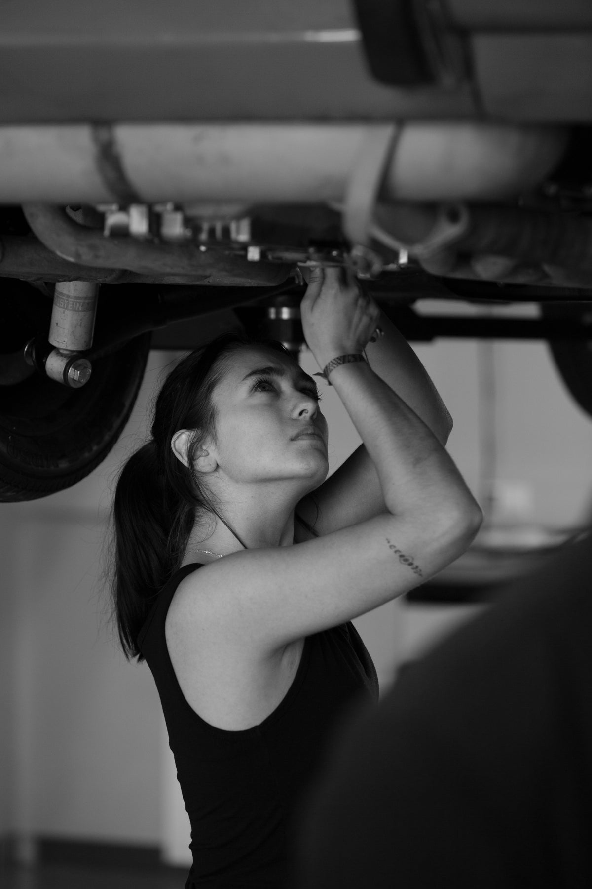 Selina Skramovsky – Enjoys taking care of air-cooled engines